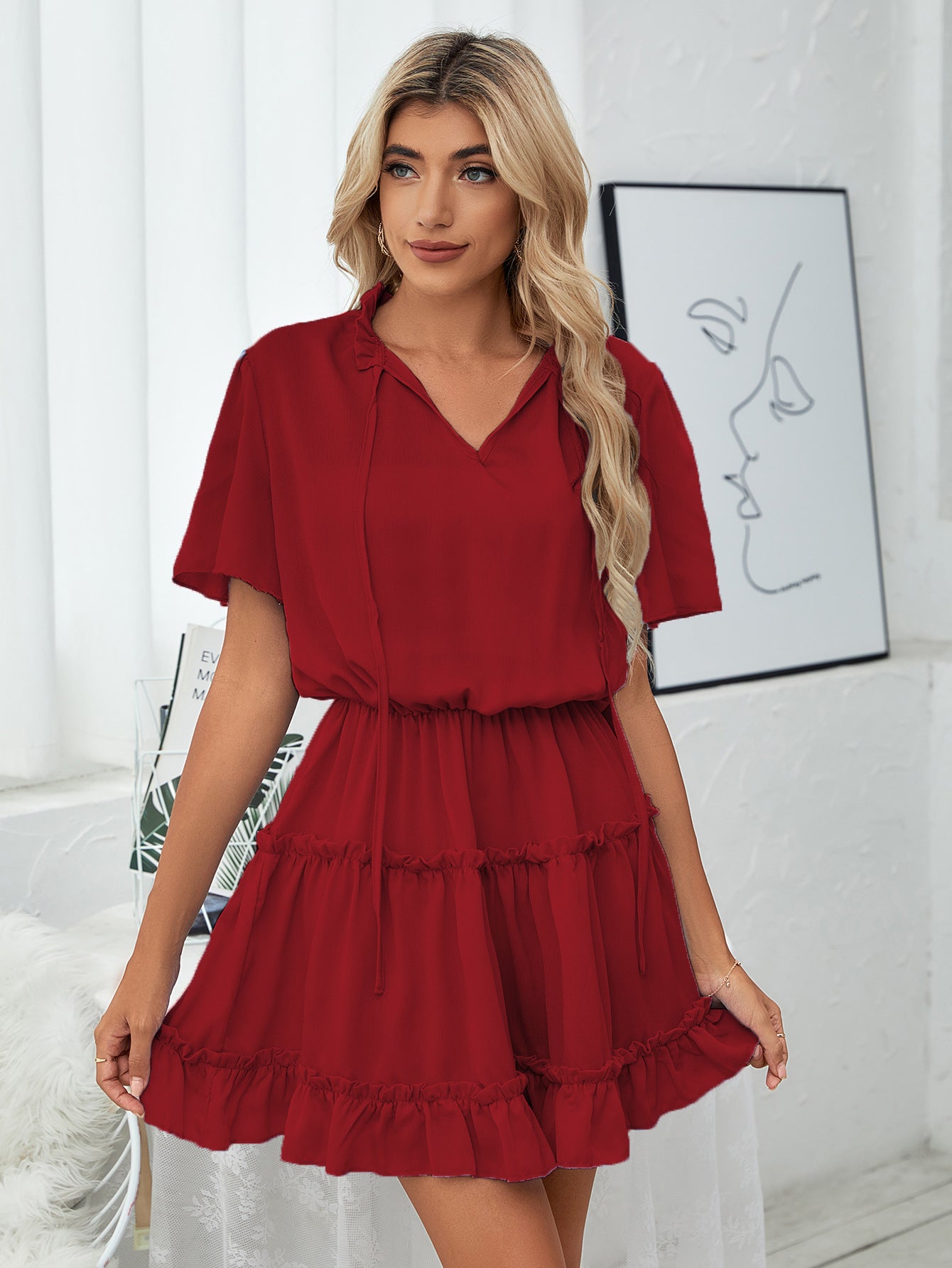 women's V-neck pleated mini skirt dress
