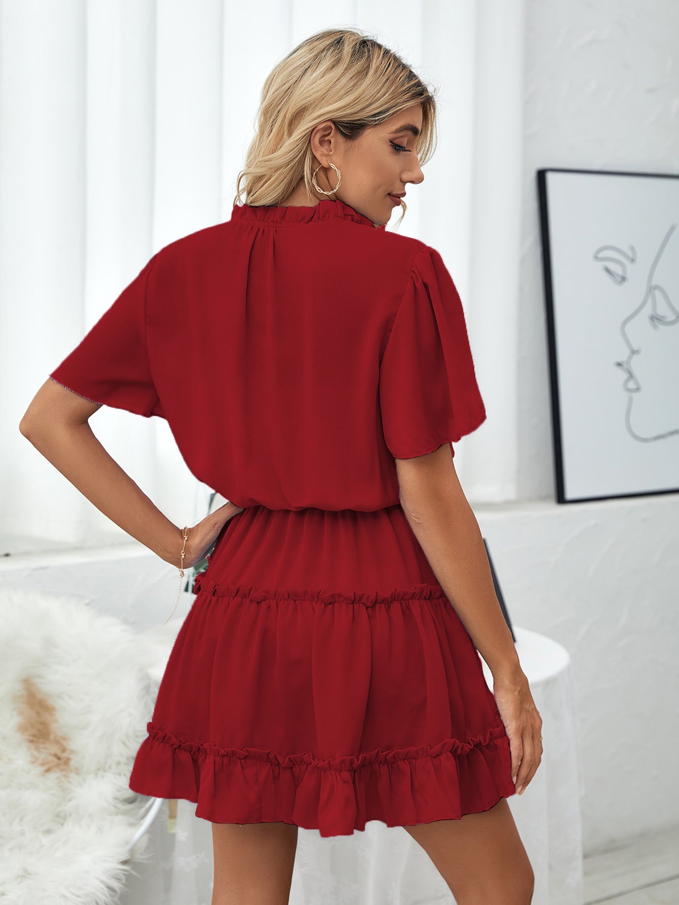 women's V-neck pleated mini skirt dress
